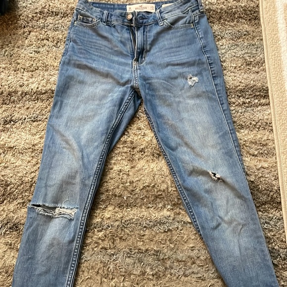Hollister waist 24 length 30 - Picture 2 of 2